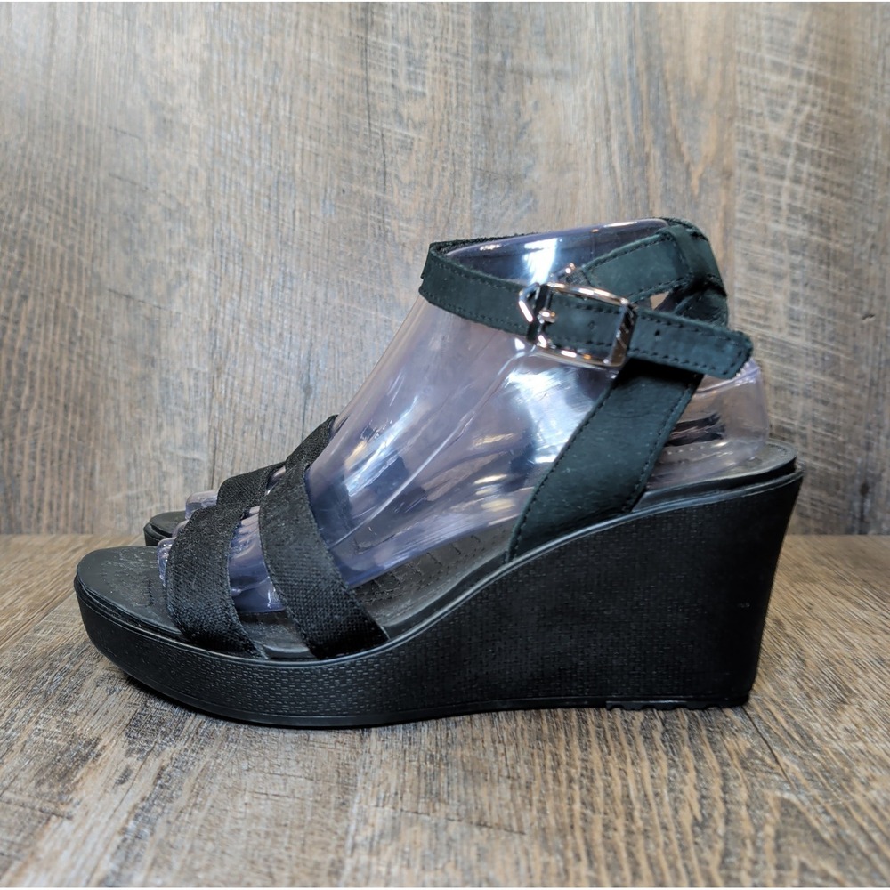 Crocs Leigh II Sandals Womens Sz 9 Black Ankle Strap Buckle Comfort Wedge Shoes - Picture 6 of 13